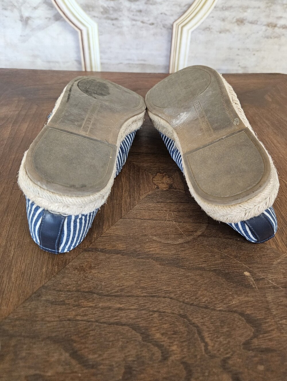 Tommy Hilfiger Women's Blue White Striped Espadrille Flats Slip On Shoes 7.5 M - Picture 13 of 14